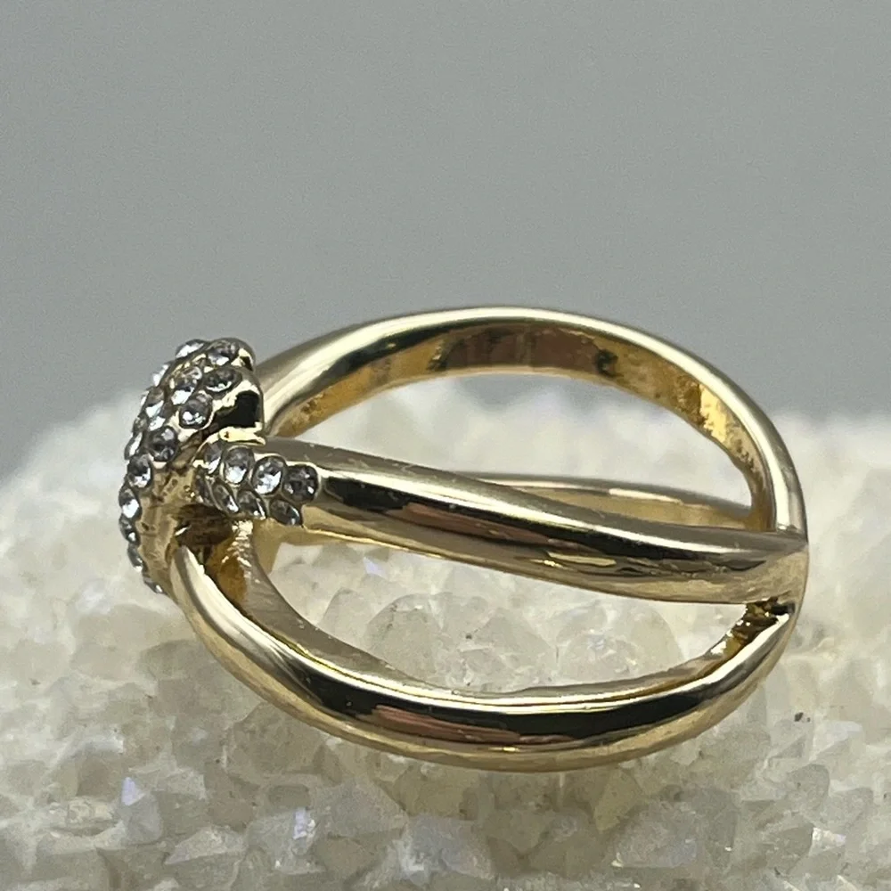 Elegant Gold Tone Pave Women's Ring - Stunning Statement Jewelry